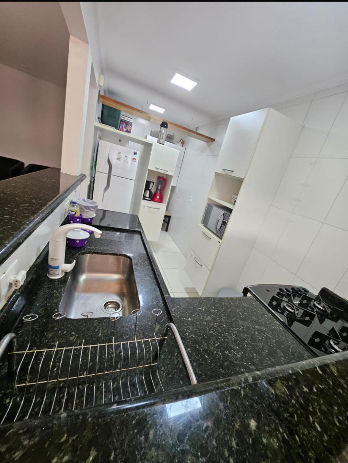 Pitangueiras 1 , 2 Dormitorios, Piscina, 100 M Praia, Duas Vagas De Garagem E Wi-Fi กัวรูจา ภายนอก รูปภาพ