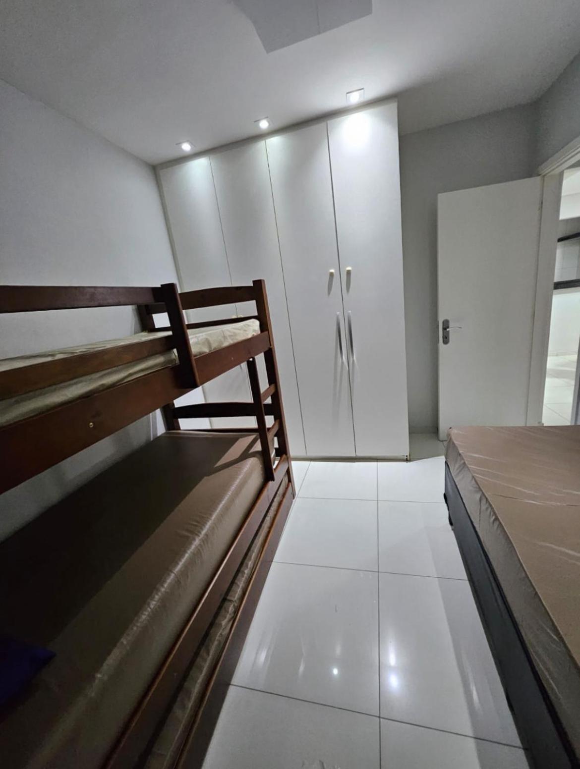 Pitangueiras 1 , 2 Dormitorios, Piscina, 100 M Praia, Duas Vagas De Garagem E Wi-Fi กัวรูจา ภายนอก รูปภาพ